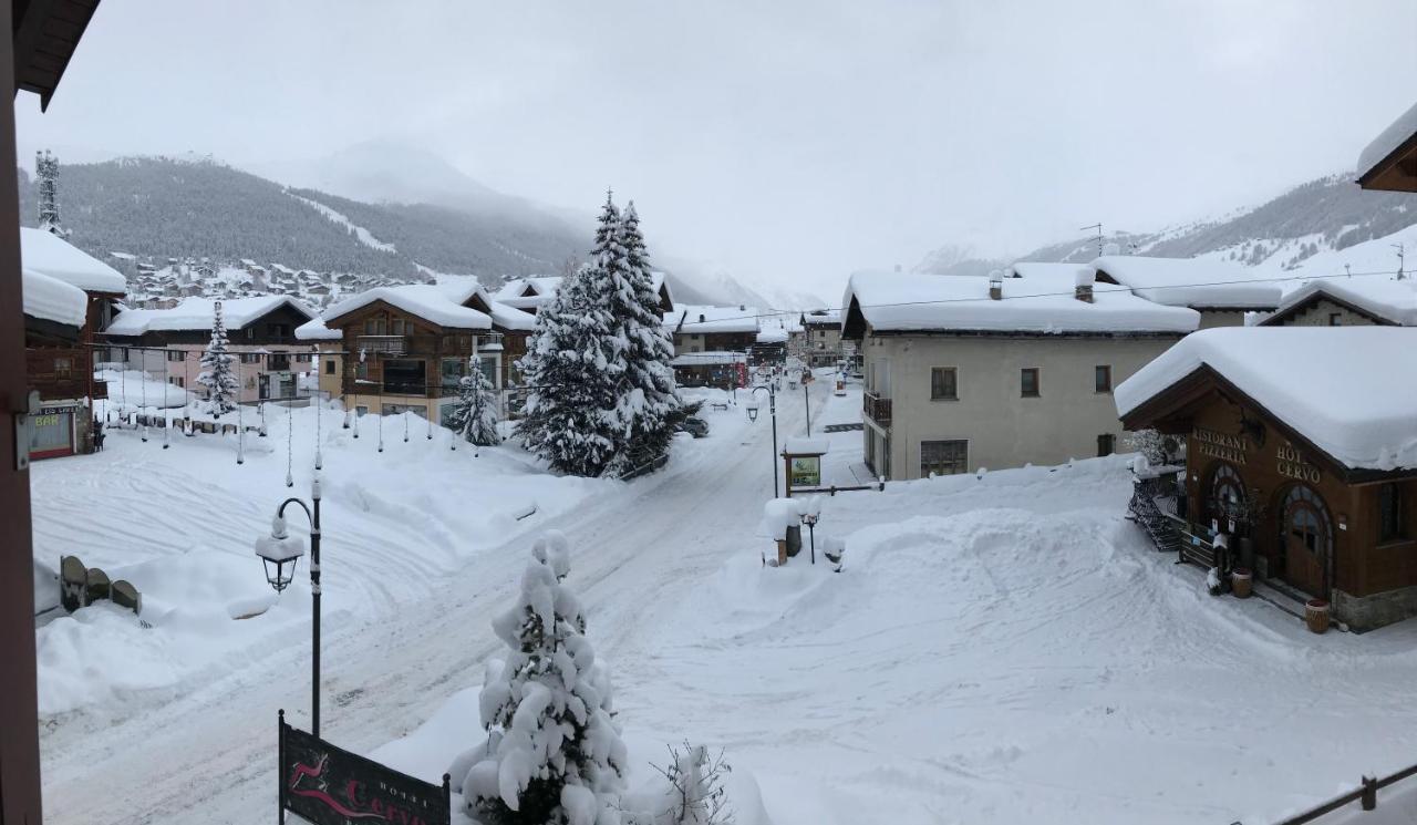 Garni La Casetta Hotell Livigno Exteriör bild