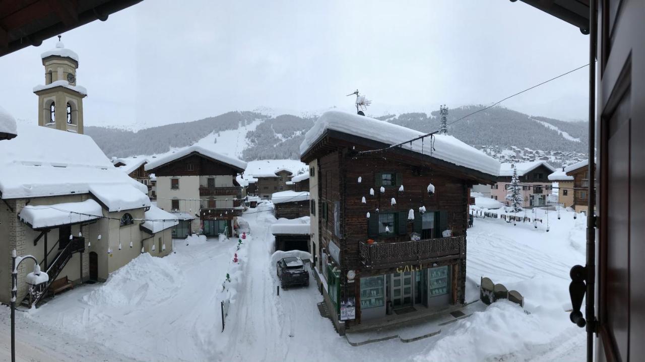 Garni La Casetta Hotell Livigno Exteriör bild